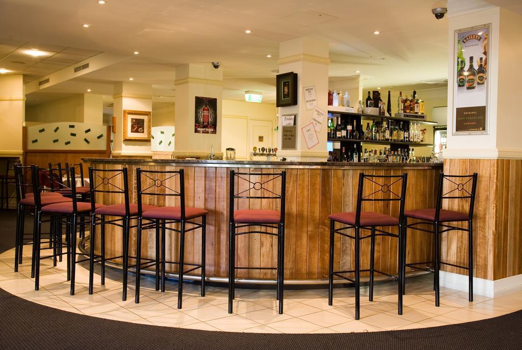 Redearth Boutique Hotel Mount Isa Esterno foto